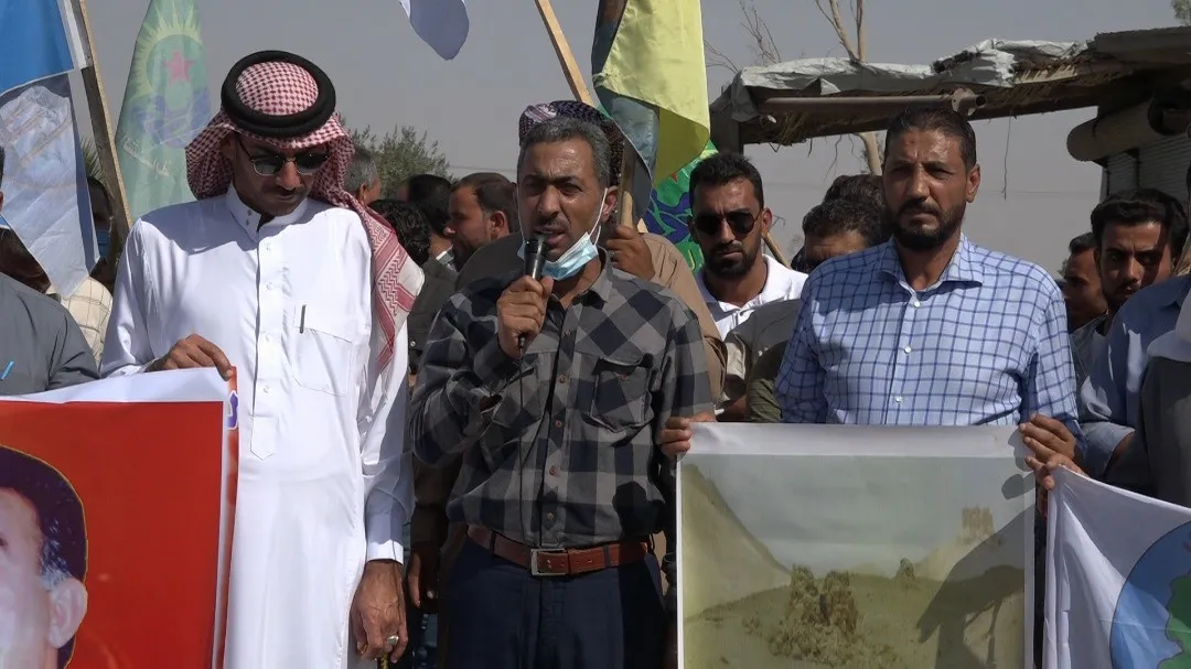 Şêniyên Dêrazorê banga azadiya fîzîkî ya rêber Ocalan kir