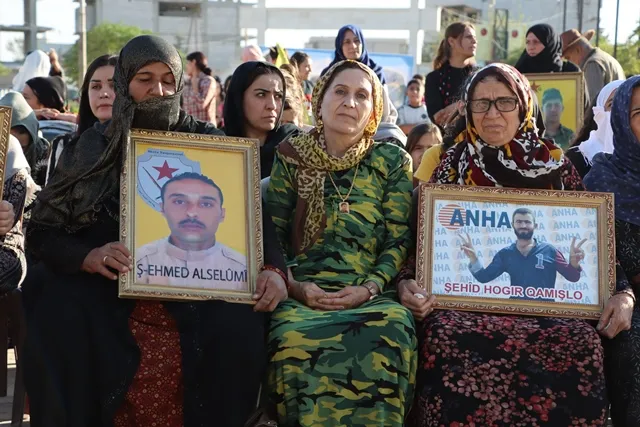 Li Qamişlo şehîdên mehên Îlon û Cotmehê hatin bi bîranîn