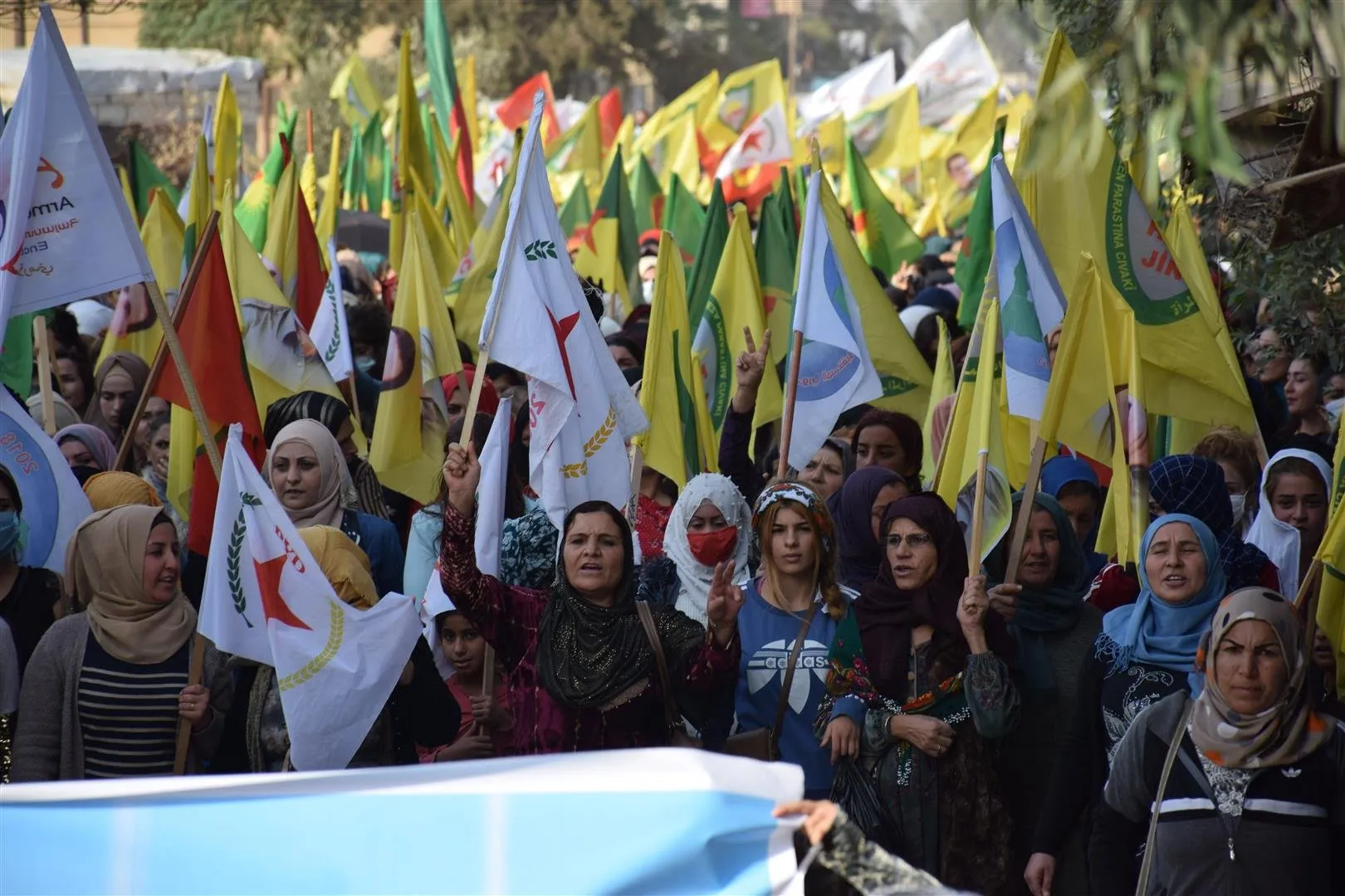 ​​​​​​​Şêniyên Hesekê bang kir: Qada asîmanî li ber balafiran bigirin