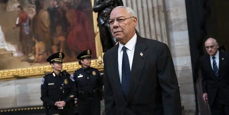 Colin Powell bi virusa koronayê mir