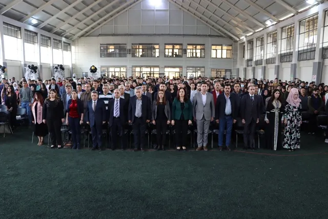 ​​​​​​​581 xwendekar ji Zanîngeha Rojava derçûn