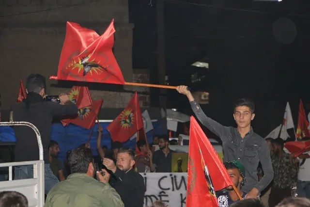 Ciwanên şoreşger: Divê PDK’ê ji xeta îxanetê vegere