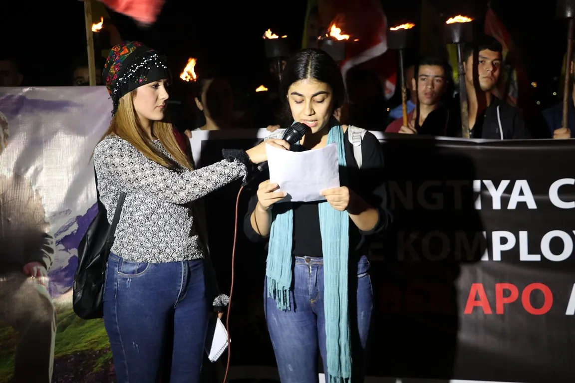 Li Helebê Komploya Navneteweyî hate şermezarkirin