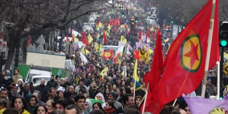 Ji kesayetên navdar ên cîhanê kampanyaya “PKK’ê ji lîsteya terorê derxînin”