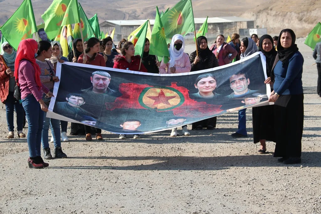 Ji çalakiya Sêmalka: PDK'ê ji bo berjewandiyên hizbî yên teng xizmeta Tirkiyê dike