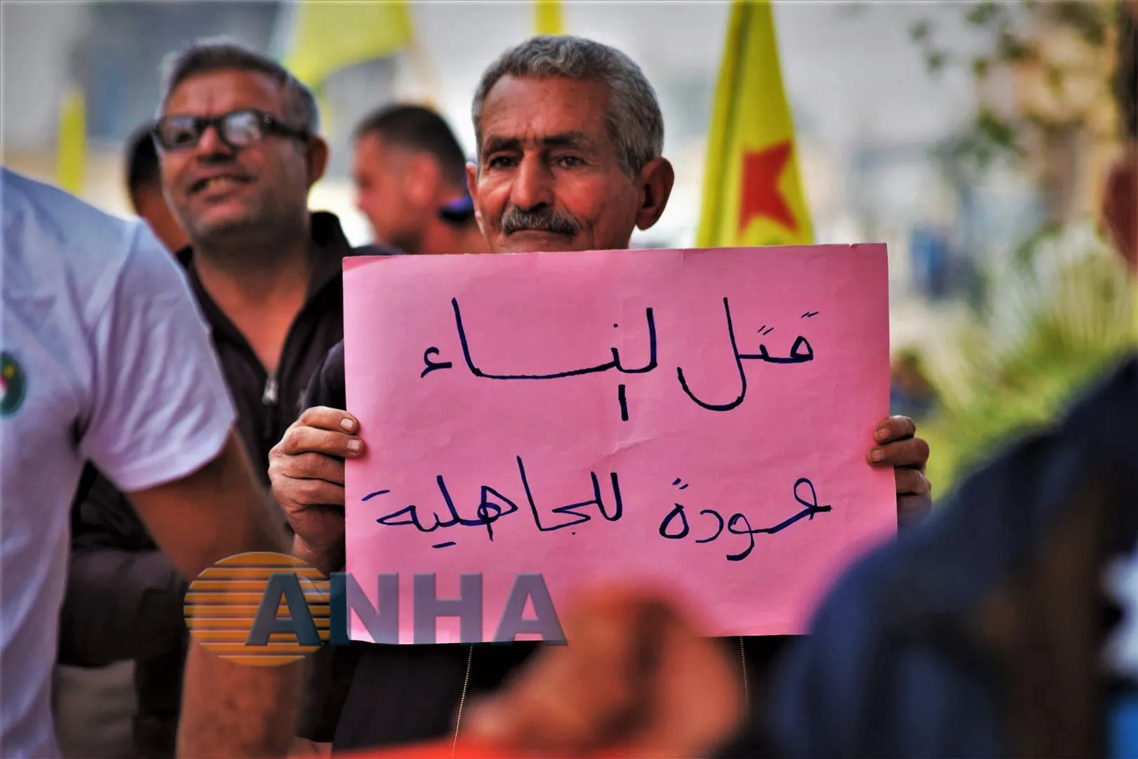 Bi hezaran mêran li Qamişlo û Hesekê got ‘Na ji kuştina jinan re’