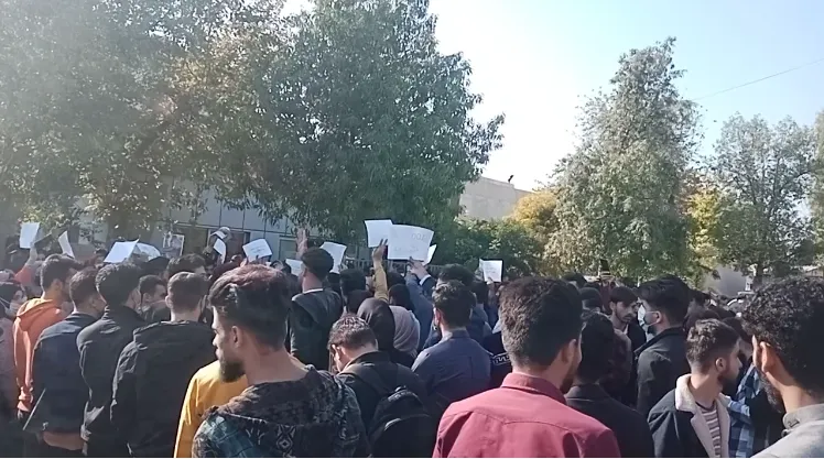 Li Başûr xwepêşandanên xwendekaran berfireh dibin
