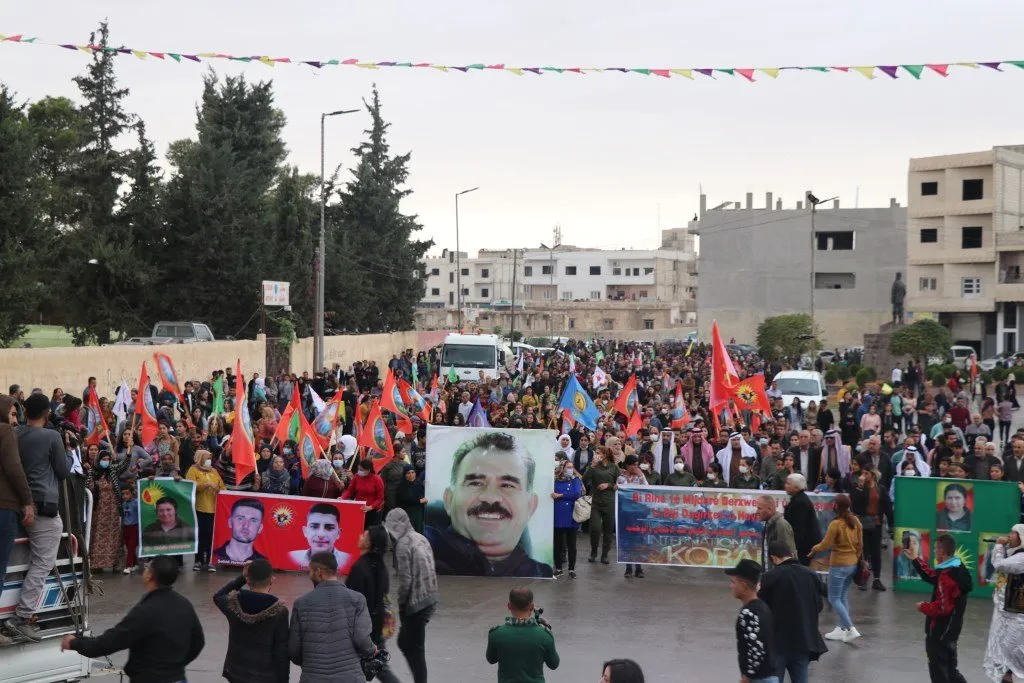 Bi sedan şênî ji bo Roja Kobanê ya Cîhanê li Kobanê daketin qadan