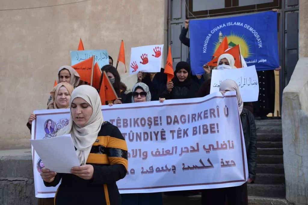 ​​​​​​​Bi hezaran jinên herêma Cizîrê bang kir: Li dijî tundî û dagirkeriyê têbikoşe