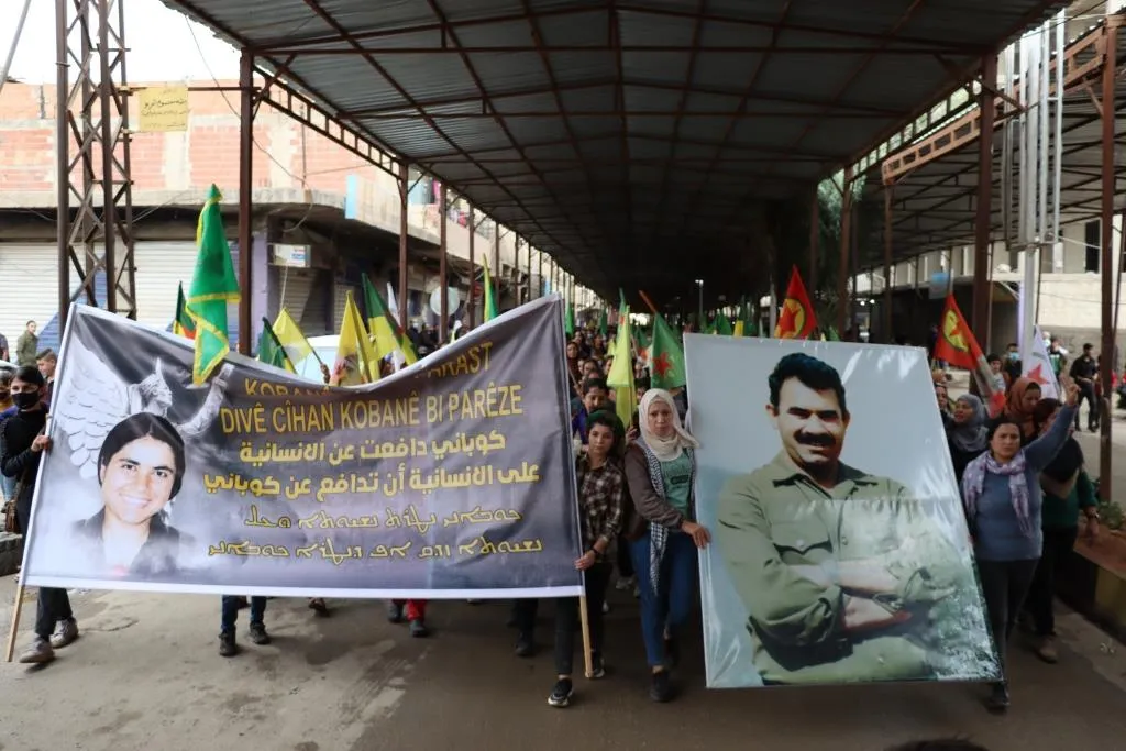 ​​​​​​​Li kantona Hesekê bi hezaran ji bo Kobanê li qadan bûn