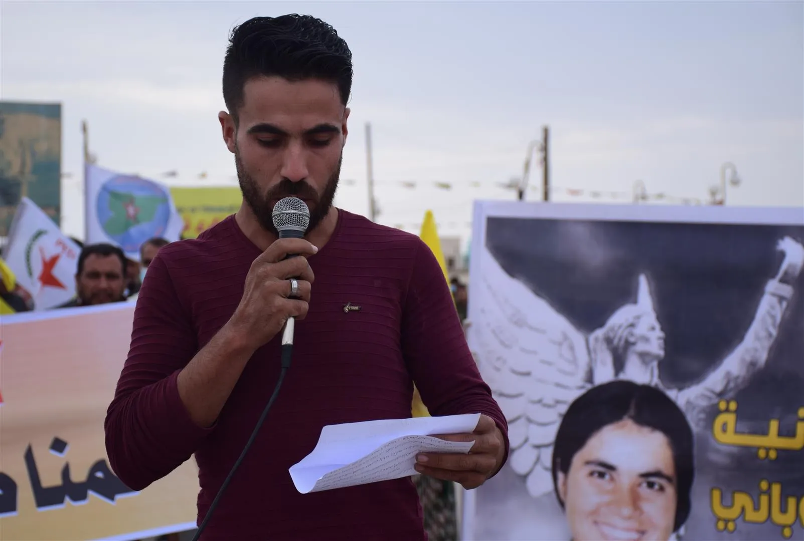 ​​​​​​​Li kantona Hesekê bi hezaran ji bo Kobanê li qadan bûn