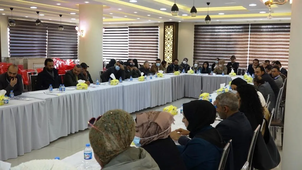 Li Reqayê panelek bi sernavê Rewşenbîr û asoyên çareya siyasî li Sûriyê hat lidarxistin