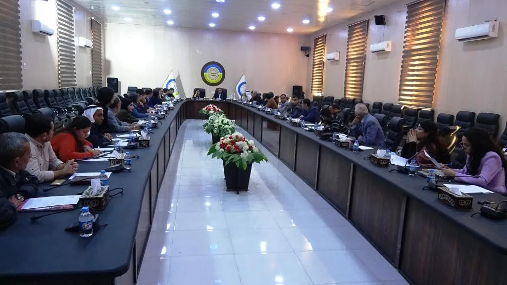 Meclisa Rêveber projeyên îsal nîqaş kirin