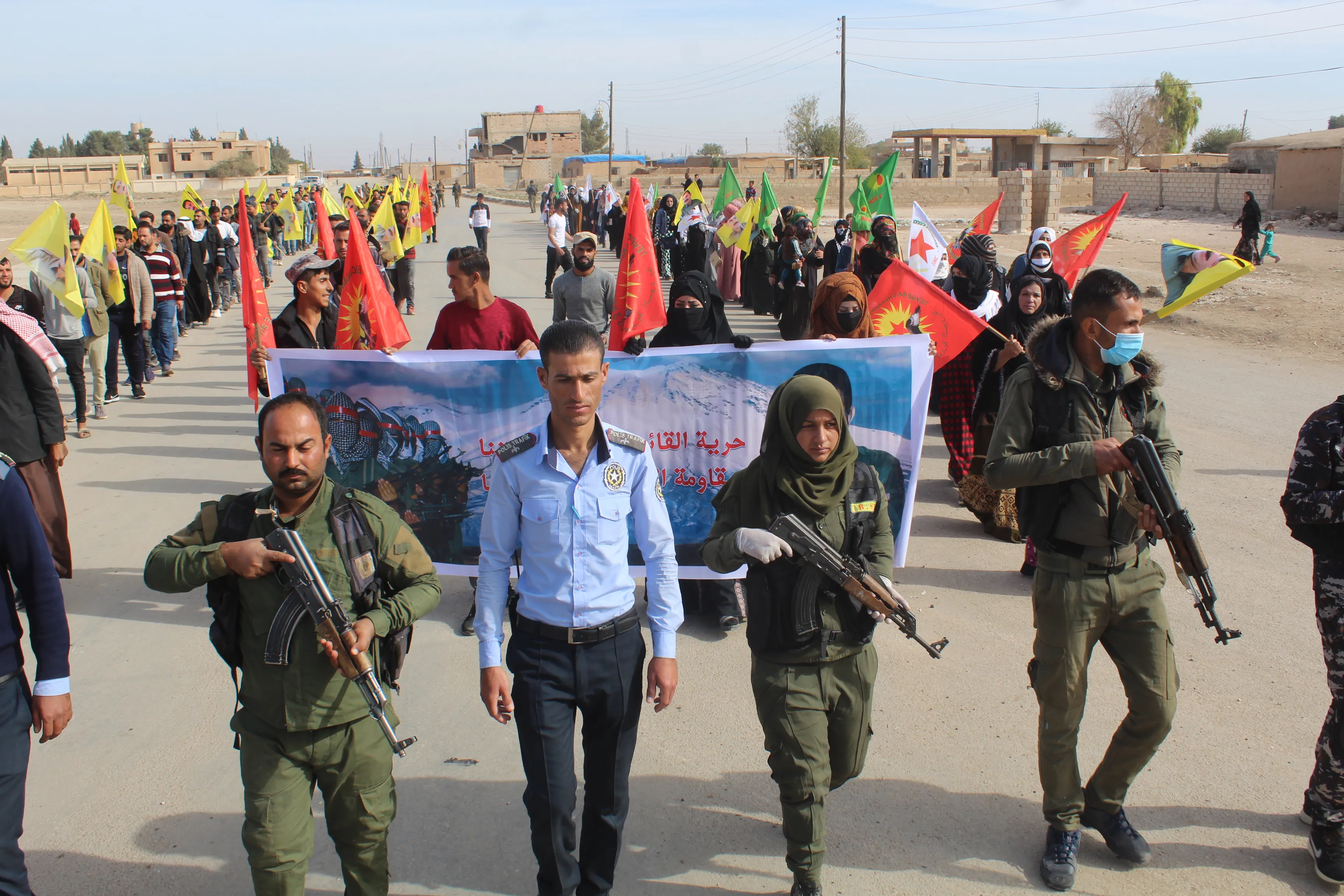 Şêniyên Til Hemîs û Girkê Legê komkujiya Qamişlo şermezar kir