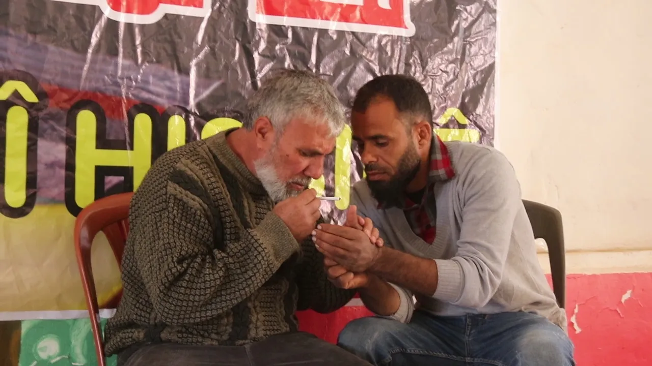 ​​​​​​​Li Dêrazorê şanoya "Na ji madeyên hişbir re" hate pêşandan