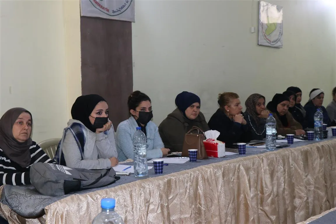 Li Helebê tundiya siyasî ya li ser jinan hate şîrovekirin