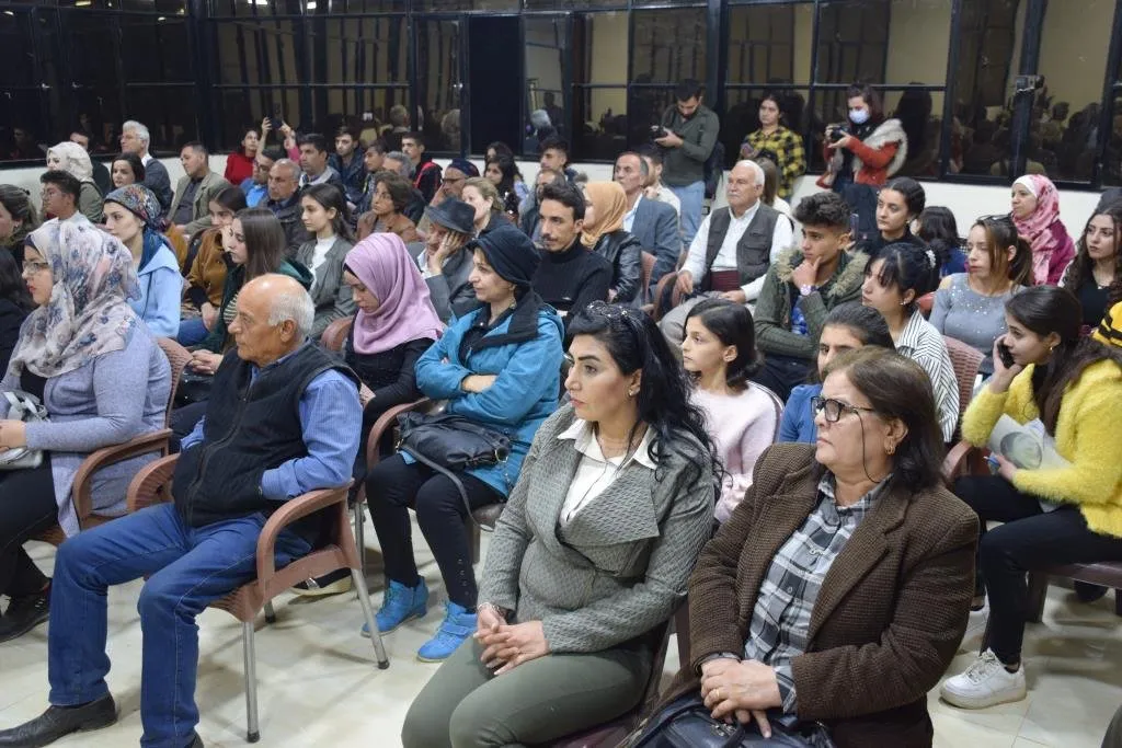 Li Hesekê semînerek li ser girîngiya folklorê di nasnameya gelan de