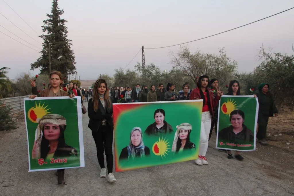 Bi boneya 25’ê Mijdarê şehîdên komkujiya Helincê hatin bibîranîn
