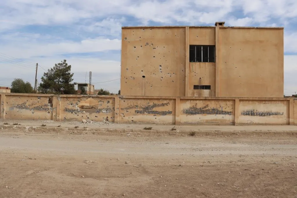 Sûcekî şer…Dagirkeriya Tirkiyê nifşek ji xwendinê bê par hîşt