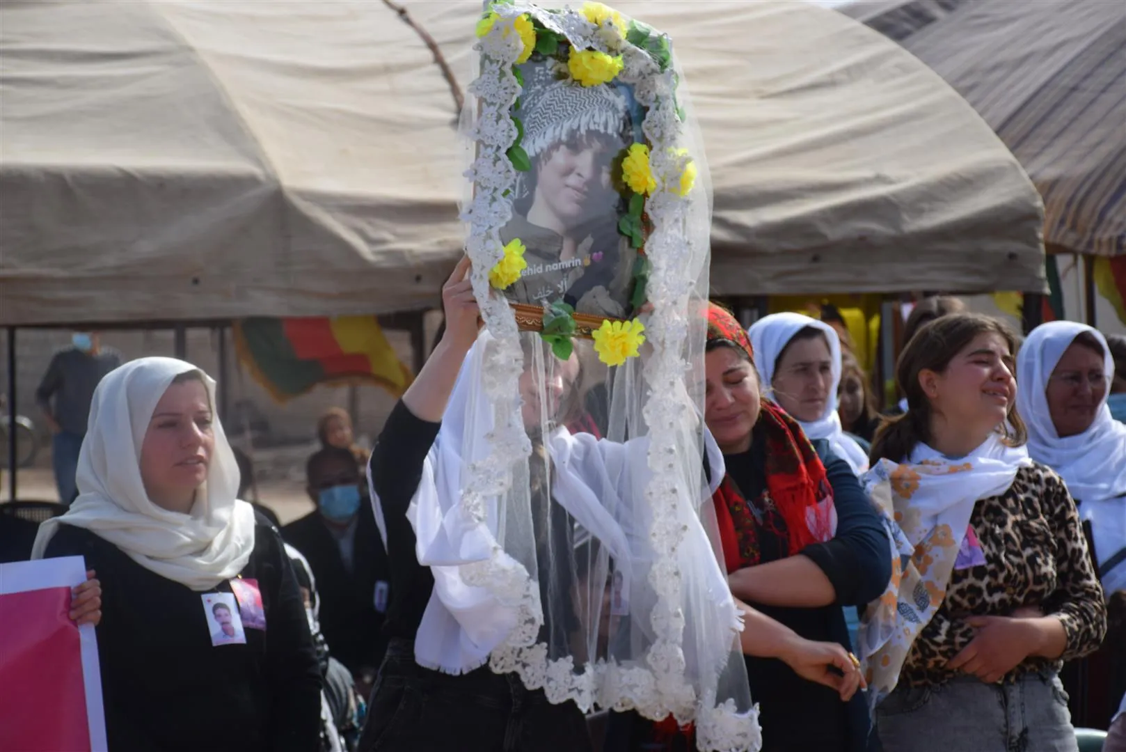 Şehîd Hêvîdar : Ez ji bo rizgarkirina xaka xwe tê dikoşim û îro tu dayika lehengan î