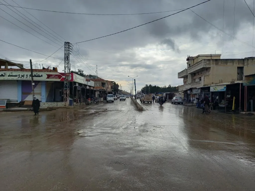 Şêniyên Zirganê tevî êrişên hovane li ser axa xwe li ber xwe didin