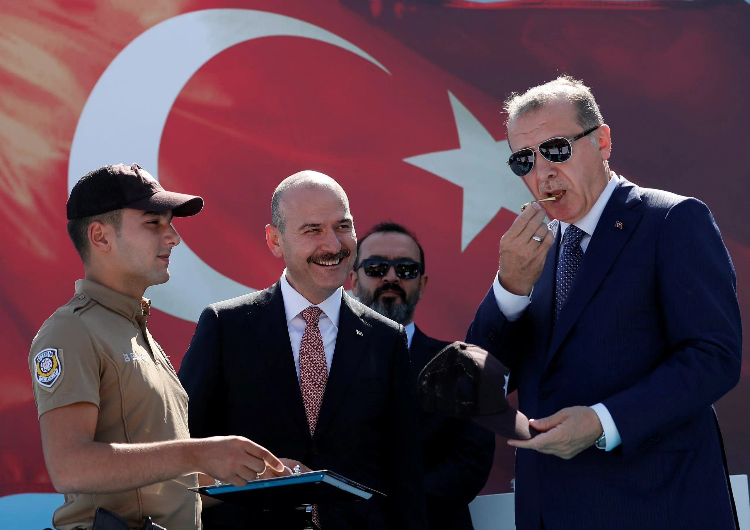 ​​​​​​​Wezîrê karên hundir ê dewleta Tirk çû Ezazê