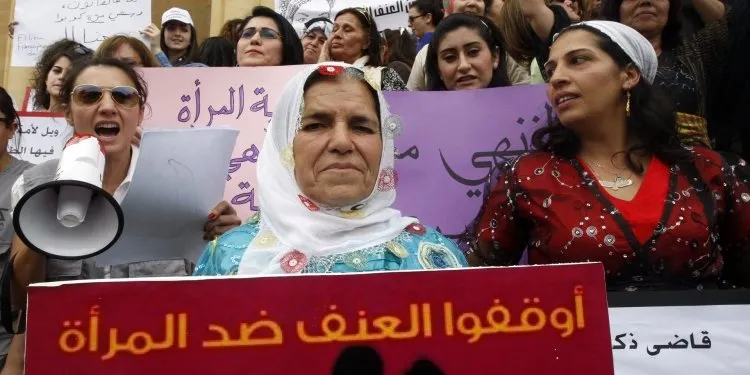 Li Iraqê di salekê de 5 hezar bûyerên tundiya li dijî jinan pêk hatin