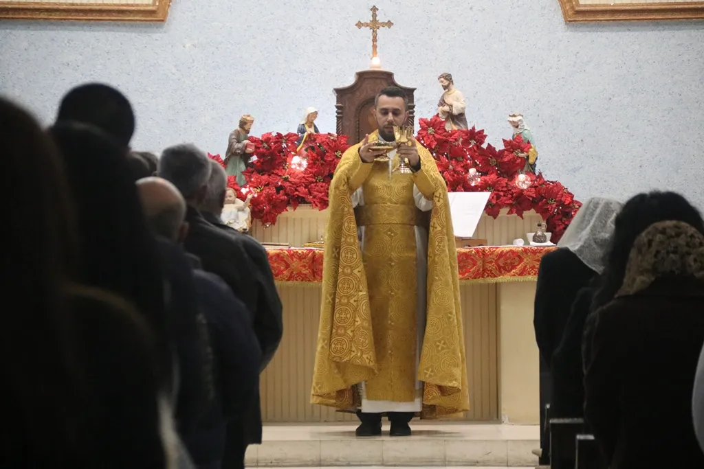 ​​​​​​​Keldanên Dêrikê jidayîkabûna Mesîh pîroz kir