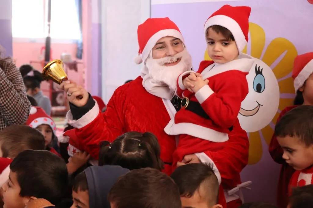 ​​​​​​​Li Qamişlo şahiyên serê salê ji zarokan re hatin lidarxistin