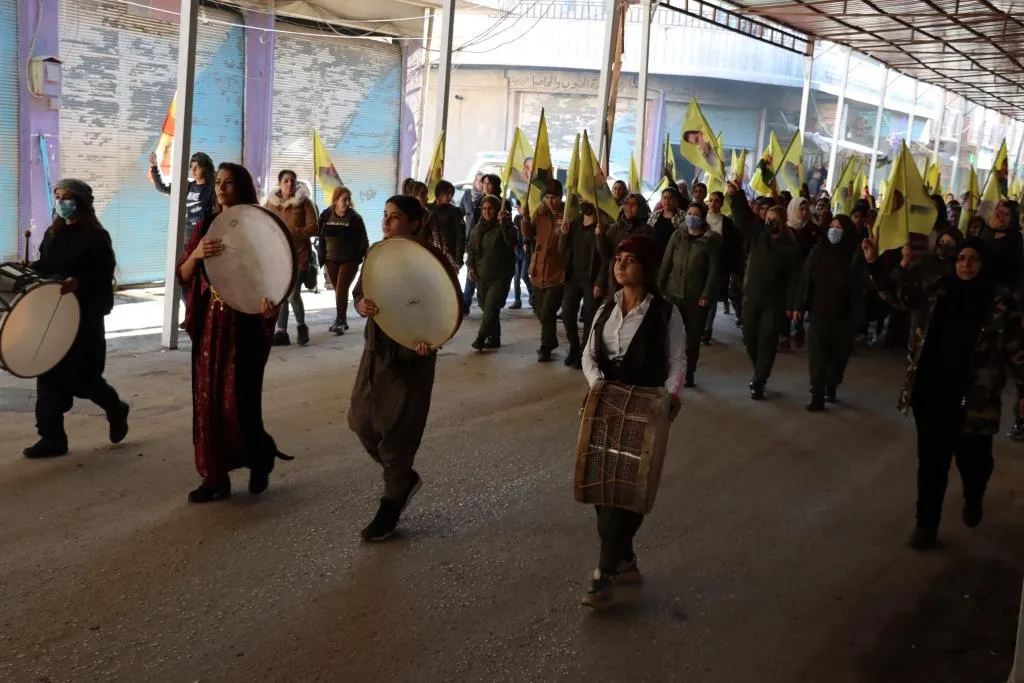 Li kantona Hesekê ji bo azadiya fîzîkî ya rêber Ocalan gel daket qadan