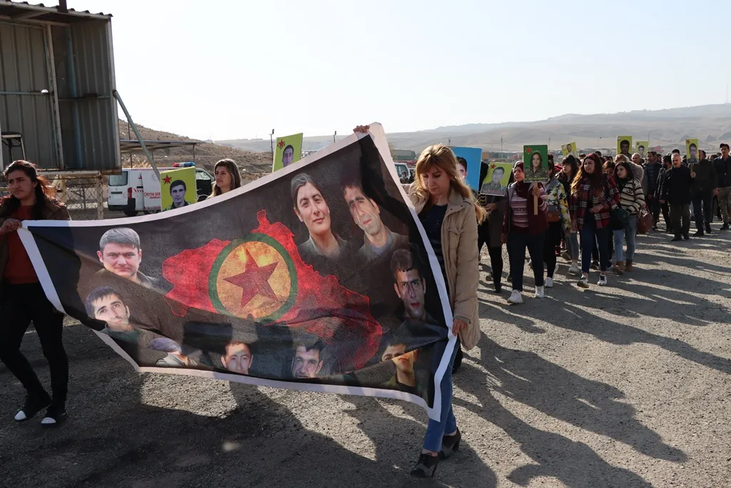 Çalakvanên li Sêmalkayê: Şehîd nirxên me yên pîroz in
