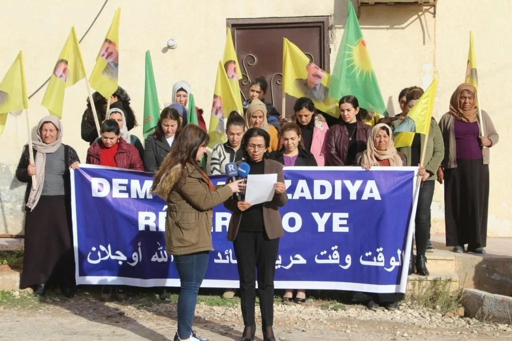 Jinên herêma Firatê banga azadiya fîzîkî ya rêber Ocalan kir