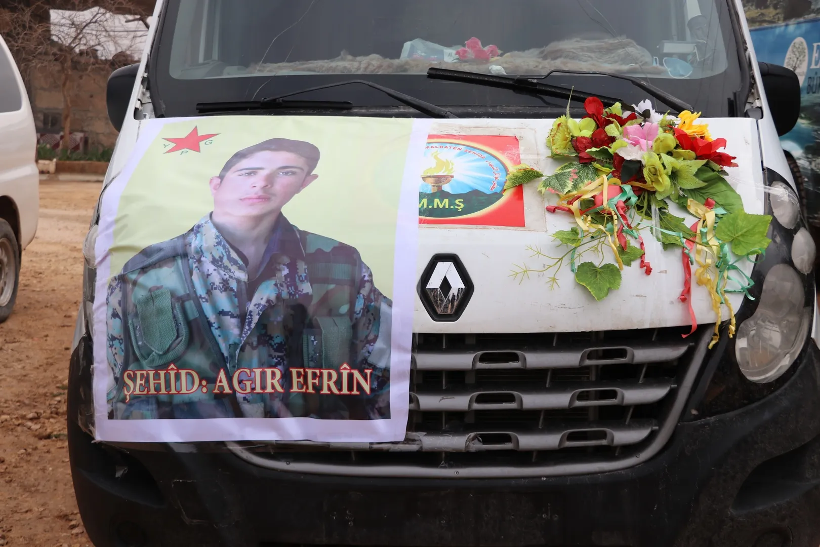 Şehîd Agir Efrîn ji aliyê bi hezaran kesî ve hate oxirkirin