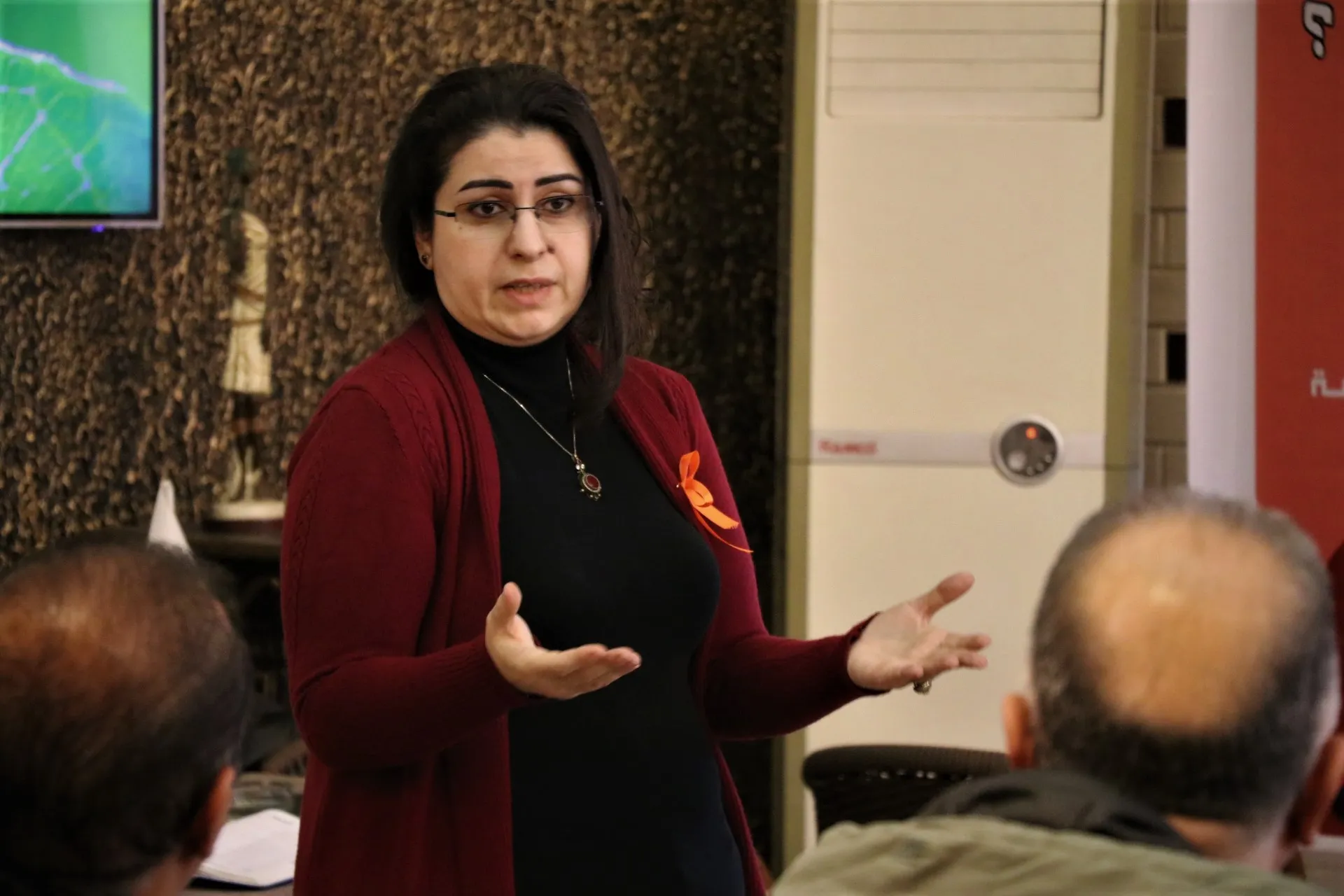 Meclisa Jinan a Sûriyê panelek li ser tundiya li ser jinan li dar xist