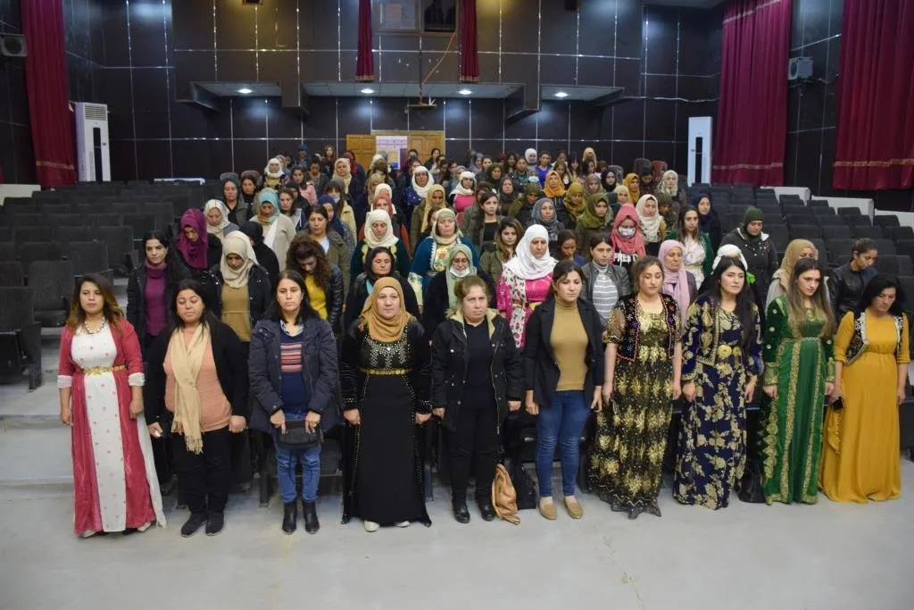 Meclisa Jinan a Kobanê civîna xwe ya salê li dar xist