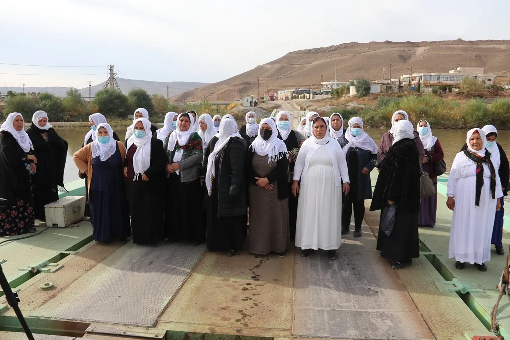 Piştî astengiyên PDK’ê Dayikên Aştiyê protesto kir