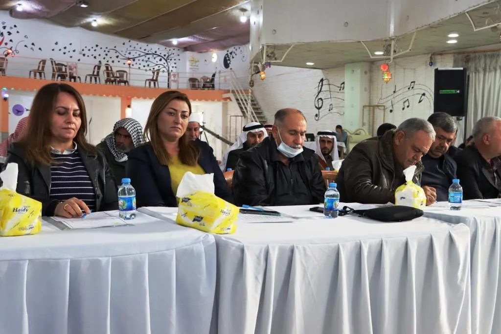 Siyasetmendar û rewşenbîran di panelekê de çareserkirina aloziya Sûriyê nîqaş kir