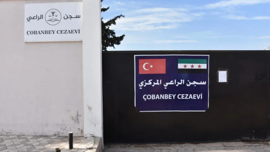 Li dijî 2 jinên efrînî yên di girtîgehên çeteyên Tirkiyê de gefên darvekirinê tên xwarin