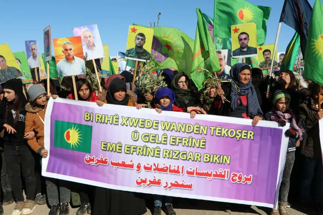 ​​​​​​​Li Şêrawayê bi deh hezaran şênî ji bo Efrînê daketin qadan