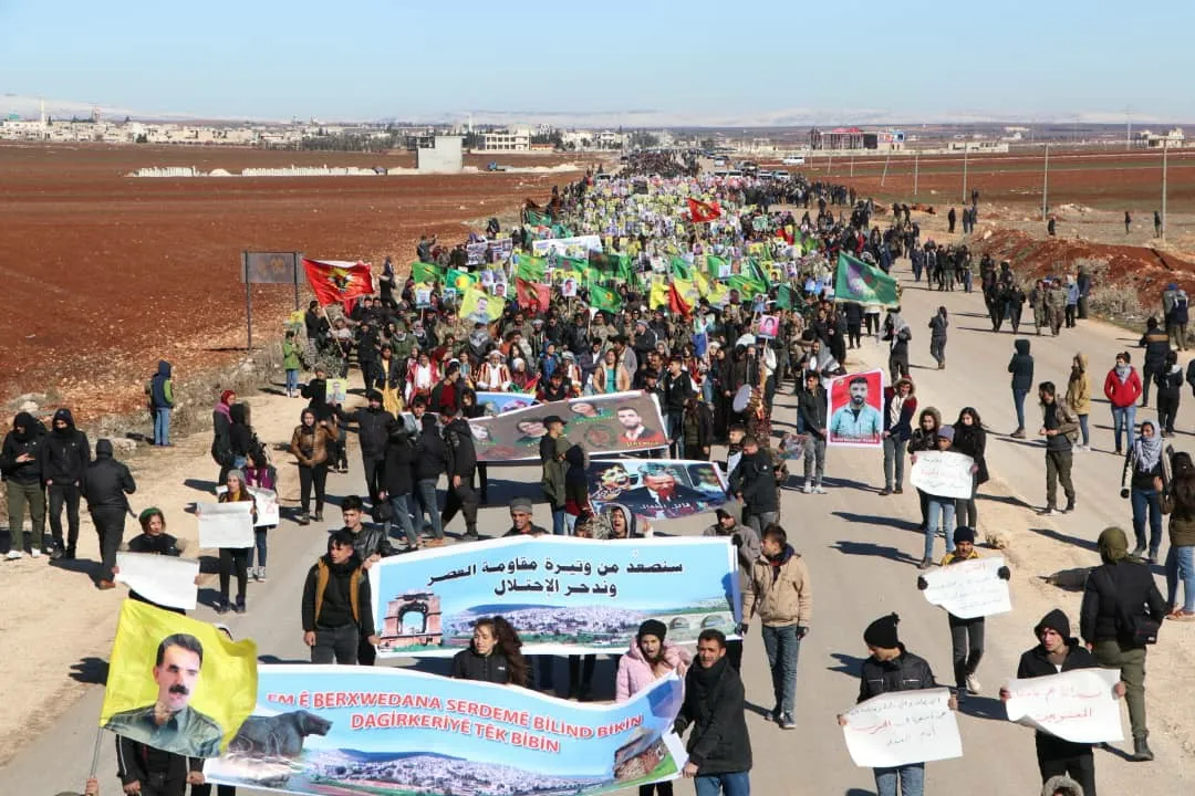 ​​​​​​​Li Şêrawayê bi deh hezaran şênî ji bo Efrînê daketin qadan