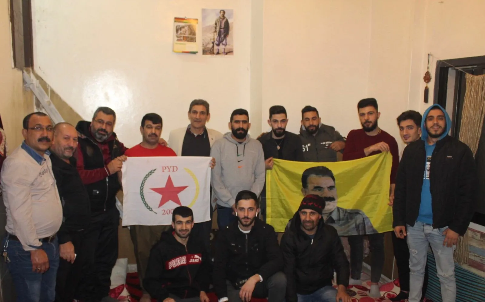 Li Beyrûtê komkujiya Parîsê hat bibîranîn