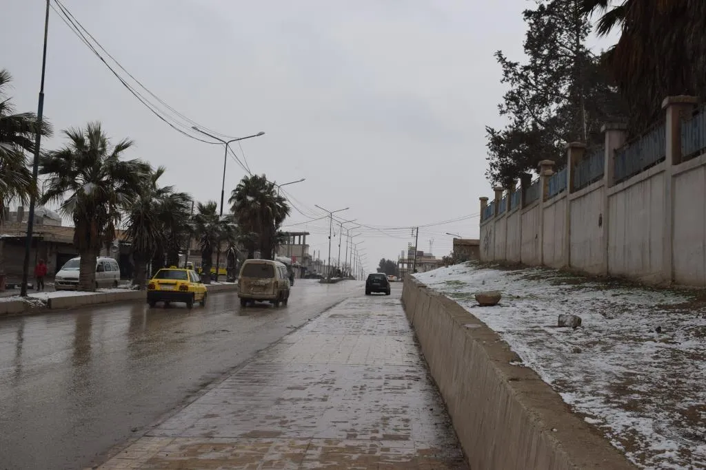 ​​​​​​​Hesekê û Qamişlo ji berfê spî bûn