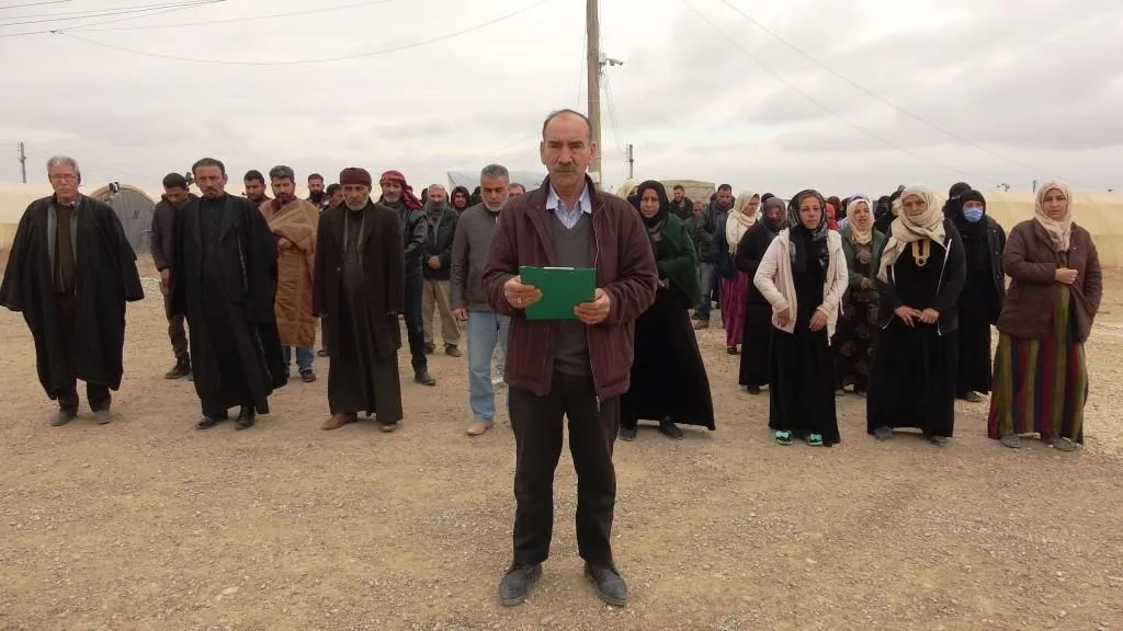 Koçberên Girê Spî bêdengiya li hember berdewamiya dagirkirina Efrînê şermezar kir