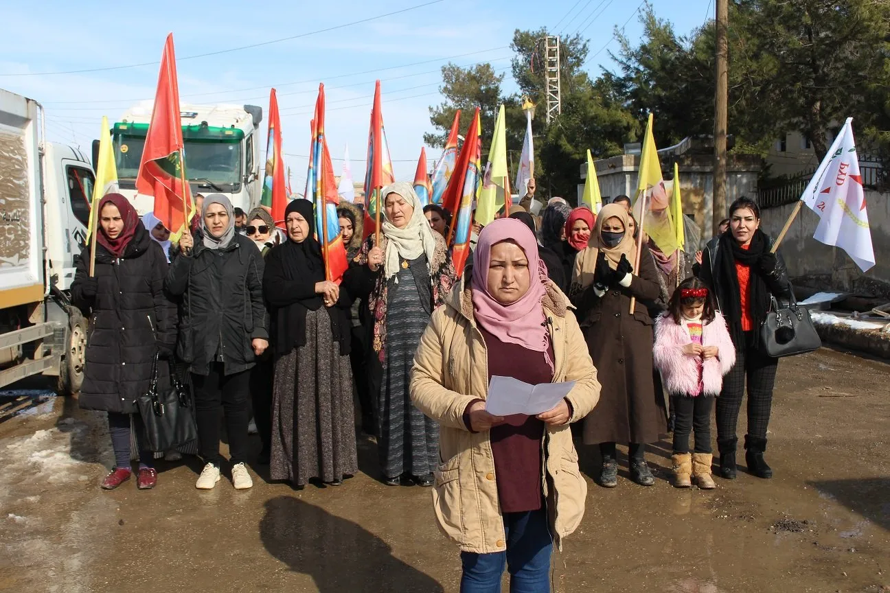 Malbatên Şehîdan: Êrişa li ser girtîgeha DAIŞ`ê berdewama siyaseta Erdogan e