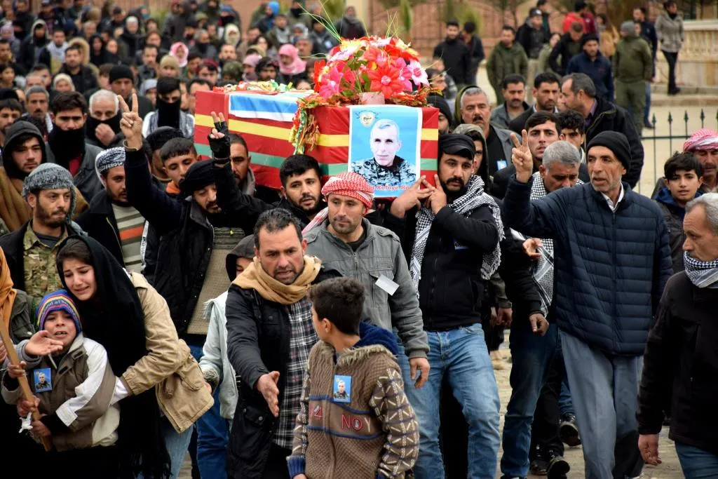 ​​​​​​​Şêniyên Kobanê cenazeyê şehdî Xelîl Bekî oxir kir