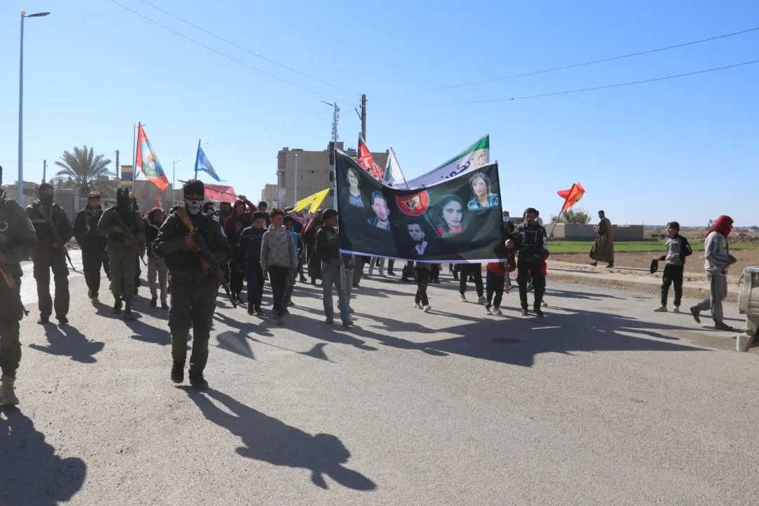 ​​​​​​​Şêniyên Dêrazorê sûcên dewleta Tirk li Efrînê şermezar kir