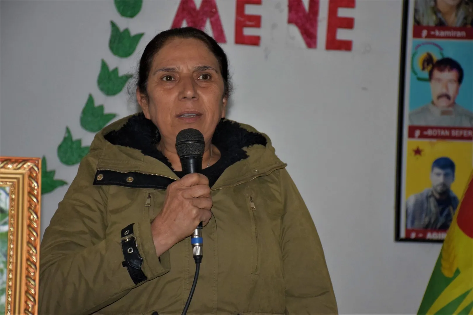 Şêniyên Til Temrê şehîdên Komkujiya Parîsê bi bîr anîn