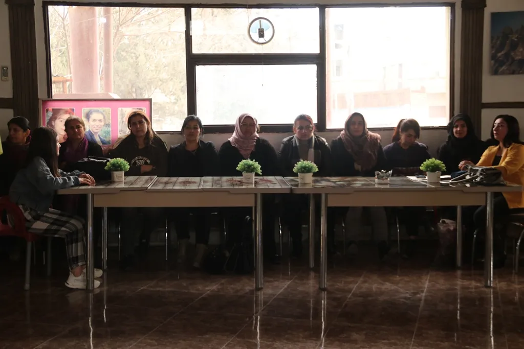 Kongra Star a Rojava salvegera 17'an a damezirandina xwe pîroz kir