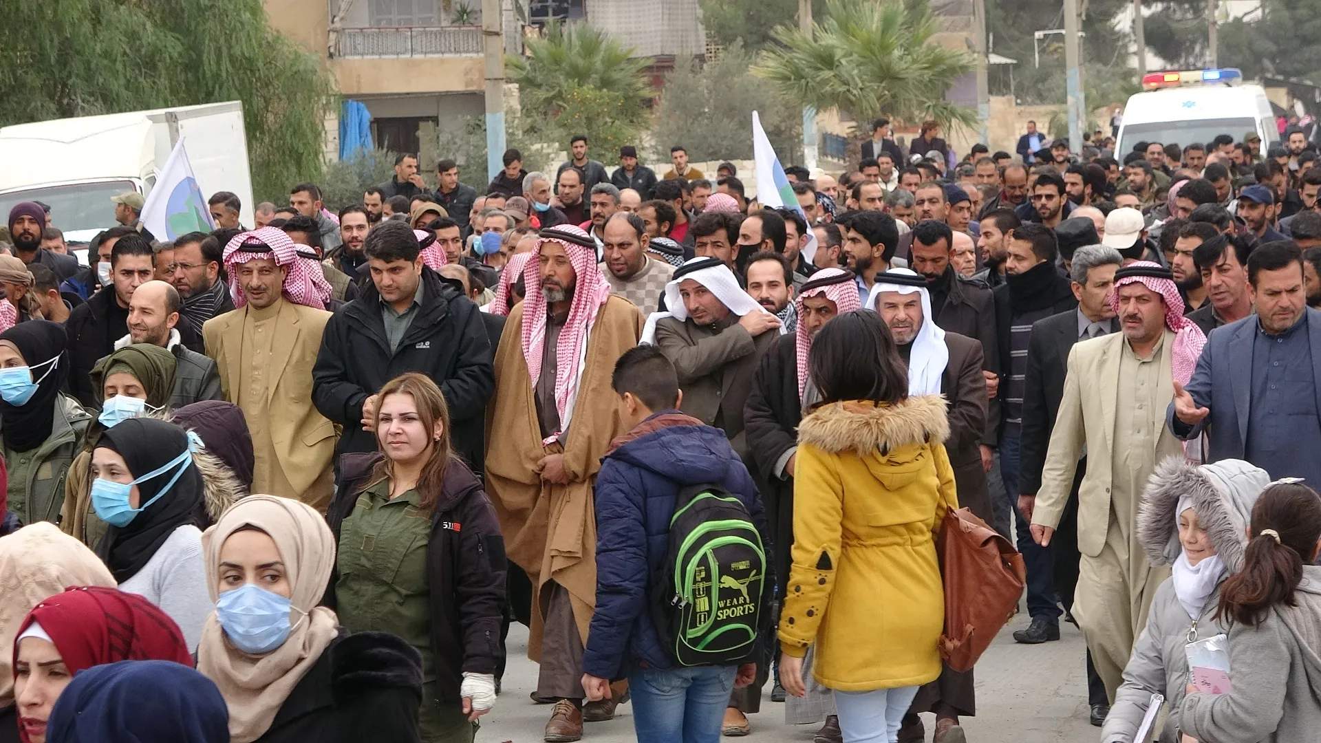 Şêniyên Tebqayê êrişên dewleta Tirk ên li dijî Kobanê şermezar kirin