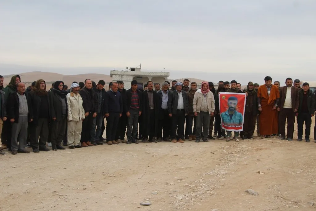 Şêniyên Kobanê sersaxî da malbata şehîd Mesûd Îbrahîm